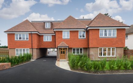 1508_CrownHouse_WOTH_1_RES